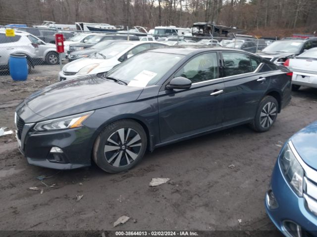 1N4BL4DW0LC238378 Nissan Altima Sv Intelligent Awd