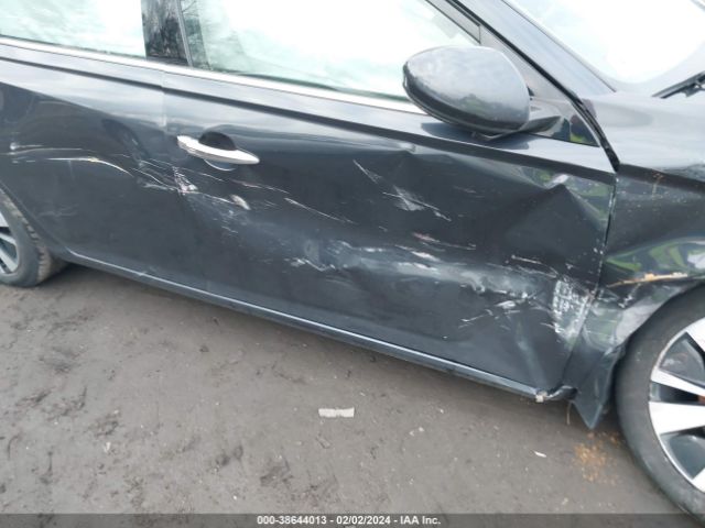 1N4BL4DW0LC238378 Nissan Altima Sv Intelligent Awd