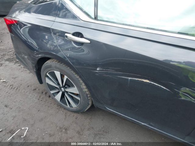 1N4BL4DW0LC238378 Nissan Altima Sv Intelligent Awd
