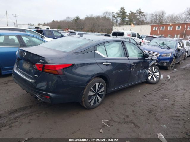 1N4BL4DW0LC238378 Nissan Altima Sv Intelligent Awd