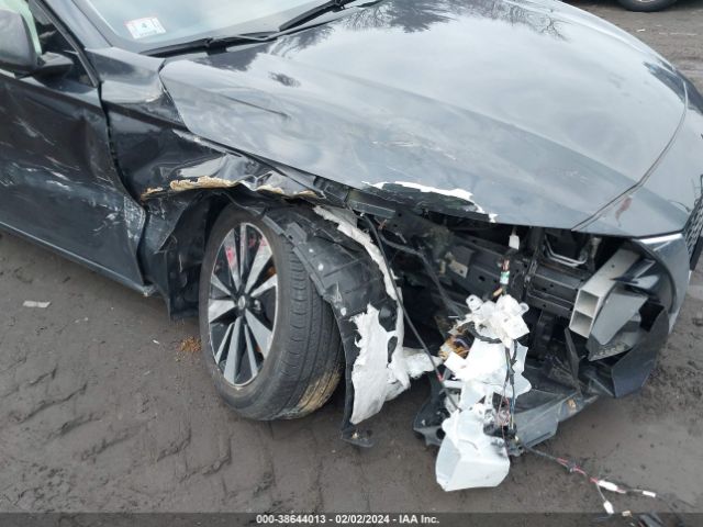 1N4BL4DW0LC238378 Nissan Altima Sv Intelligent Awd