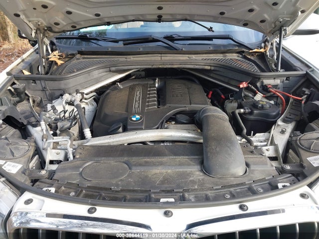 2015 BMW X5 XDRIVE35I VIN: 5UXKR0C52F0K60672