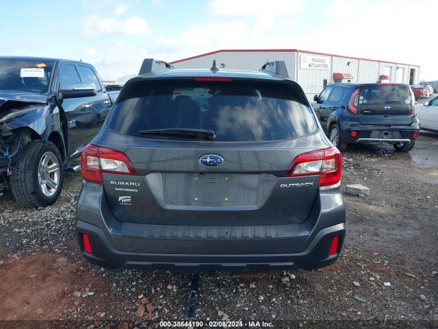 Subaru Outback 2.5i Premium 2018 4S4BSACC1J3395073 Image 17