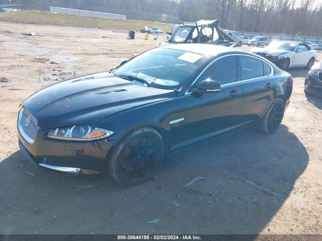 2012 JAGUAR XF SAJWA0HE9CMS44915 Photo 1
