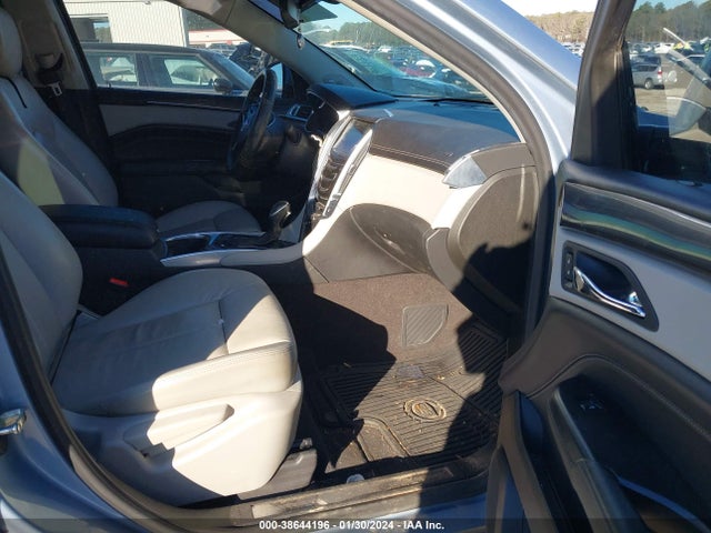 3GYFNAE32ES577336 Cadillac Srx Standard