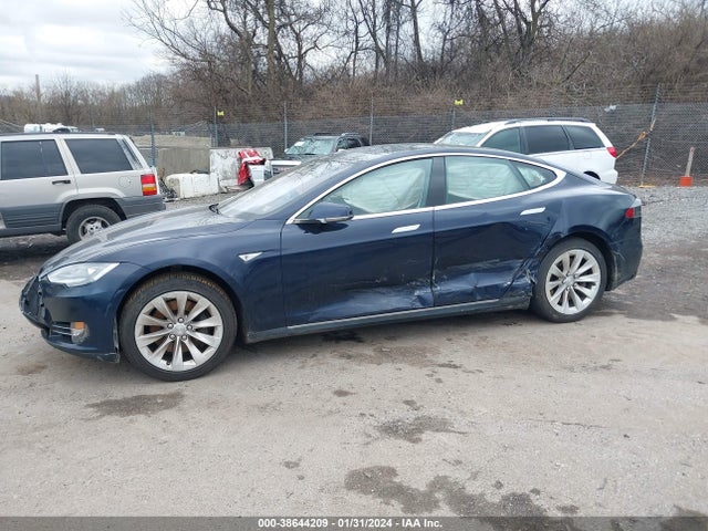 5YJSA1H14EFP40992 Tesla Model S P85