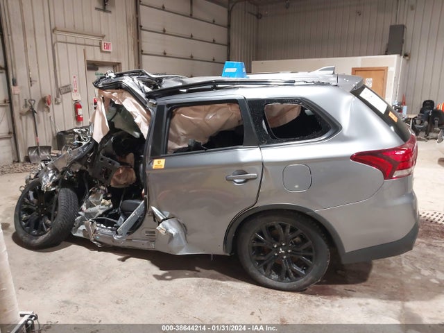 Mitsubishi Outlander Le 2019 JA4AD3A35KZ030557 Image 13