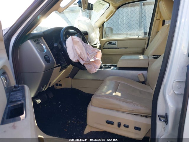 Ford Expedition Limited 2017 1FMJU1KT6HEA45296 Image 5