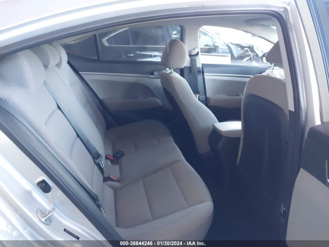 Hyundai ELANTRA SE 2018 5NPD74LF2JH399924 Image 8