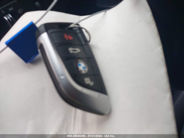 BMW X1 Xdrive28i 2018 WBXHT3C31J5F90060 Image 11