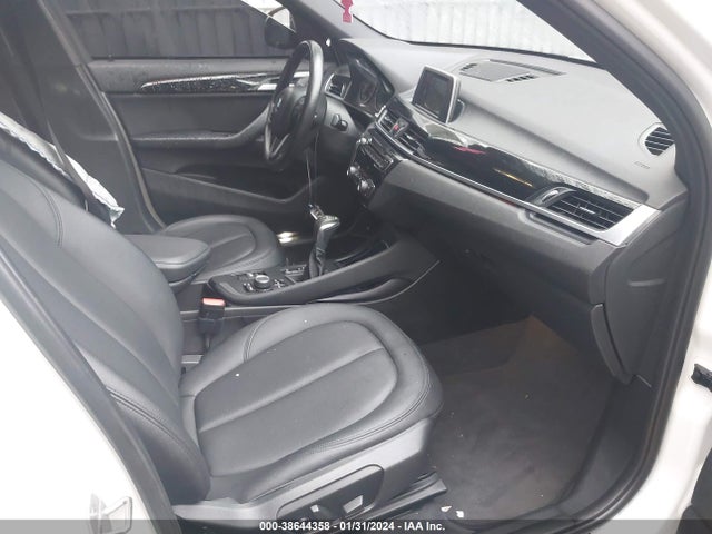 BMW X1 Xdrive28i 2018 WBXHT3C31J5F90060 Image 5