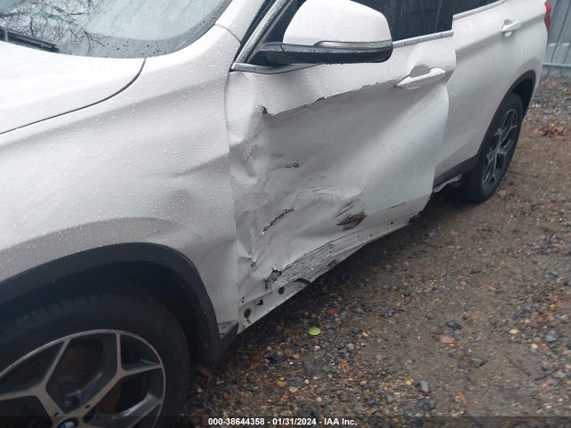 BMW X1 Xdrive28i 2018 WBXHT3C31J5F90060 Image 6