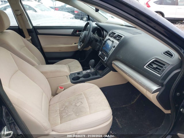 Subaru Legacy 2.5i Premium 2018 4S3BNAF60J3030837 Image 5