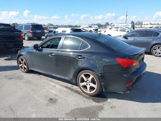 2008 LEXUS IS 250 VIN: JTHBK262X82079117