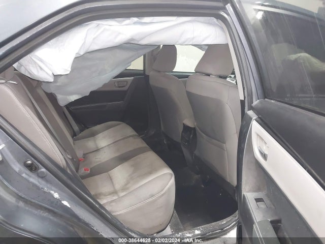 Toyota COROLLA LE 2018 5YFBURHE5JP810975 Image 8