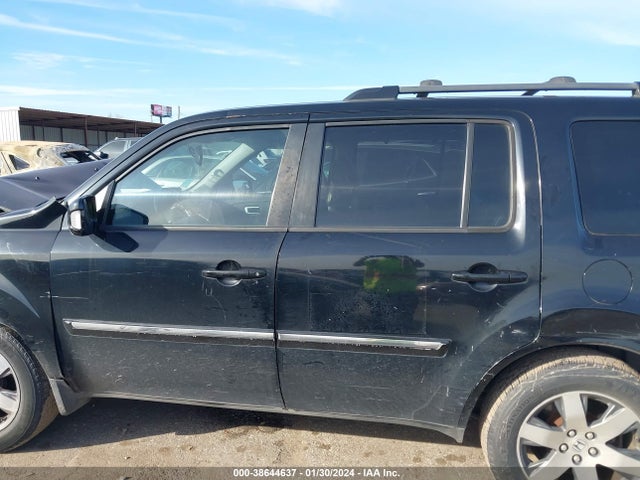 Honda Pilot Touring 2015 5FNYF4H92FB058911 Image 15
