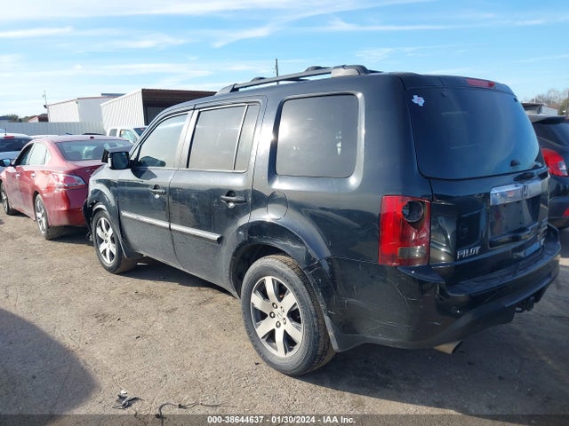 Honda Pilot Touring 2015 5FNYF4H92FB058911 Image 3