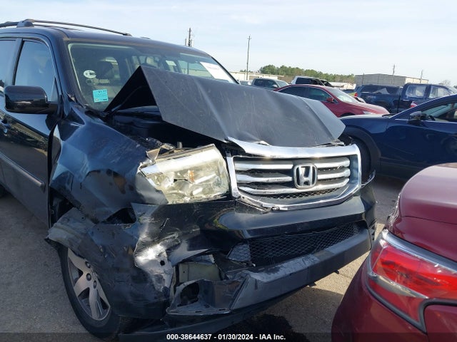Honda Pilot Touring 2015 5FNYF4H92FB058911 Image 6