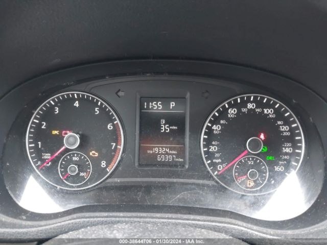 1VWAT7A35EC066091 Volkswagen Passat 1.8t S