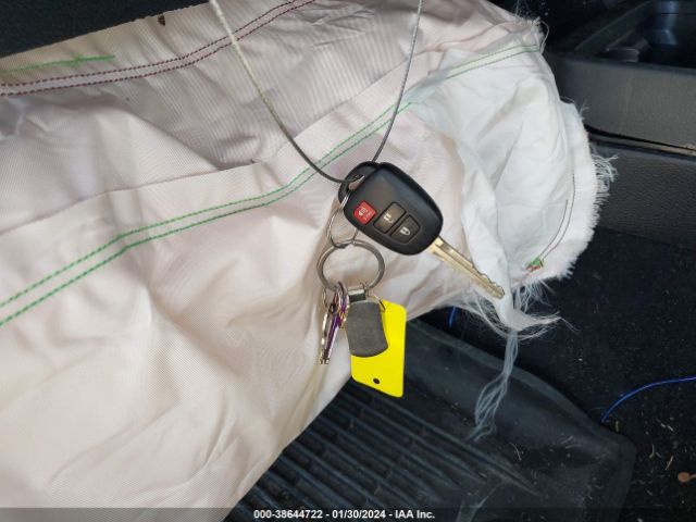 5TFAX5GN6KX150090 Toyota Tacoma Sr