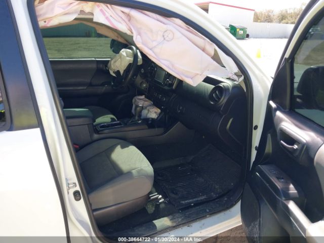 5TFAX5GN6KX150090 Toyota Tacoma Sr