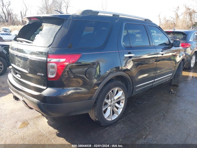 Ford EXPLORER XLT 2014 1FM5K8D80EGB06277 Image 4