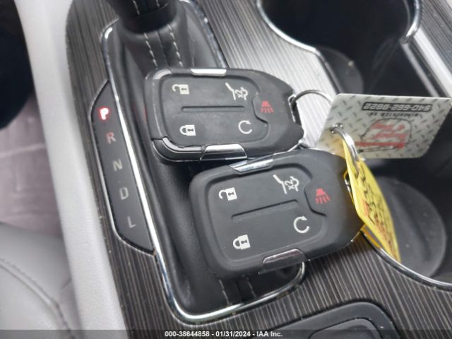 1GKKNWLS4HZ193176 GMC Acadia Slt-2