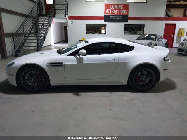 Aston Martin Vantage Gt 2015 SCFEKBAL7FGC19577 Image 14