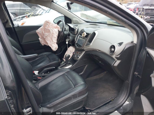 Chevrolet Sonic Ltz Auto 2015 1G1JE5SB8F4211894 Image 5