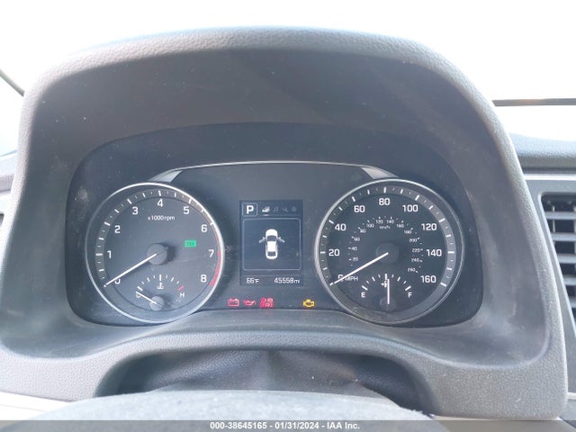 2018 HYUNDAI ELANTRA SEL VIN: 5NPD84LFXJH237648