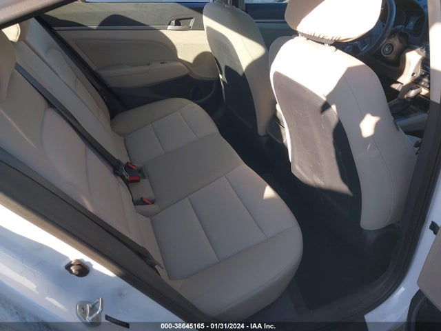 2018 HYUNDAI ELANTRA SEL VIN: 5NPD84LFXJH237648