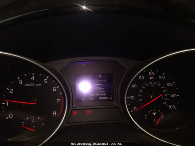 KNDMC5C18F6021002 KIA SEDONA EX