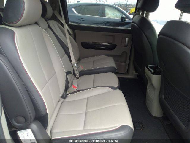 KNDMC5C18F6021002 KIA SEDONA EX