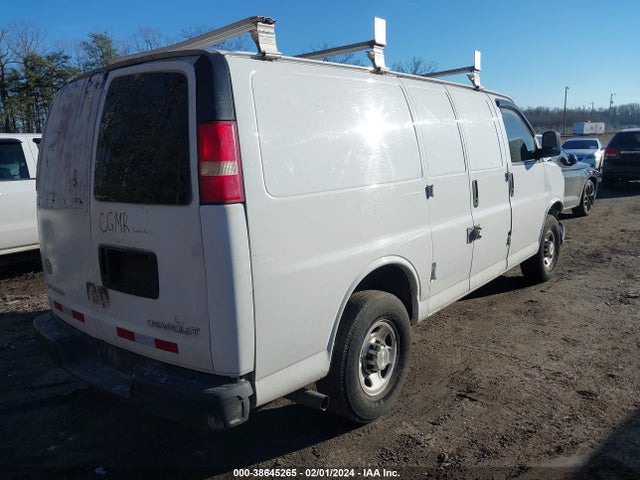 Chevrolet Express 2500 Work Van 2015 1GCWGFFF1F1106464 Image 4