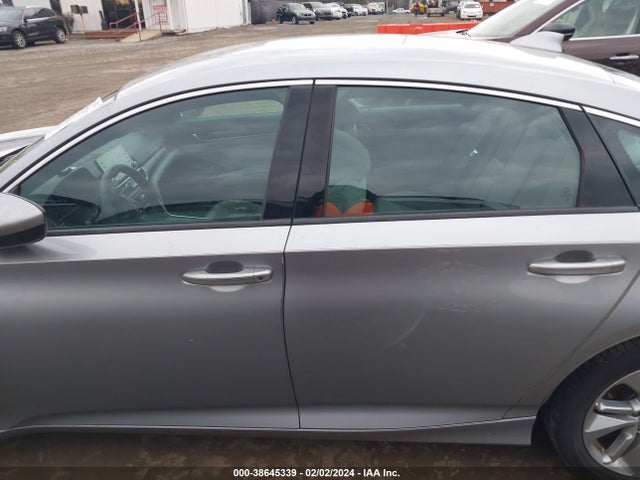Honda ACCORD LX 2018 1HGCV1F1XJA256972 Image 14