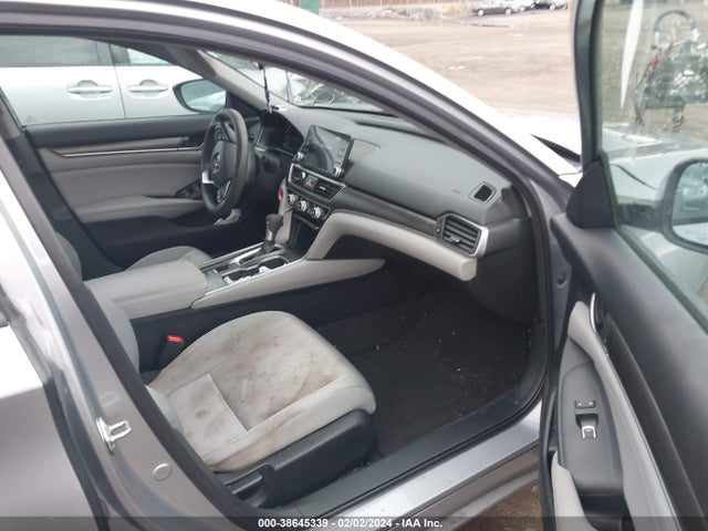 Honda ACCORD LX 2018 1HGCV1F1XJA256972 Image 5
