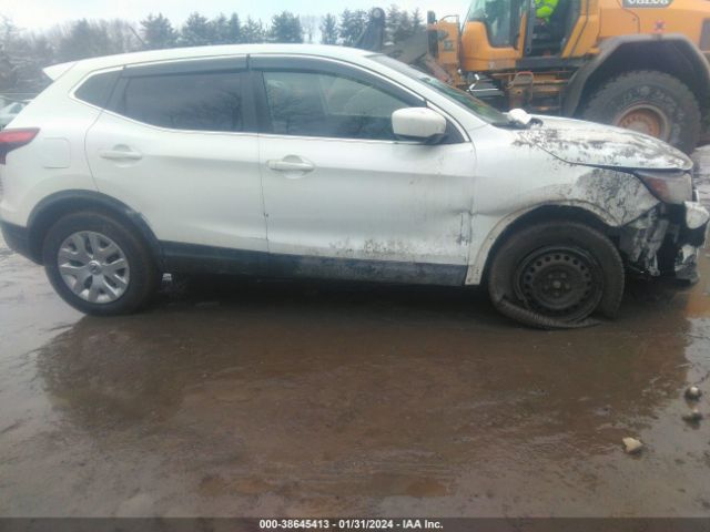 JN1BJ1CR0KW316216 Nissan Rogue Sport S