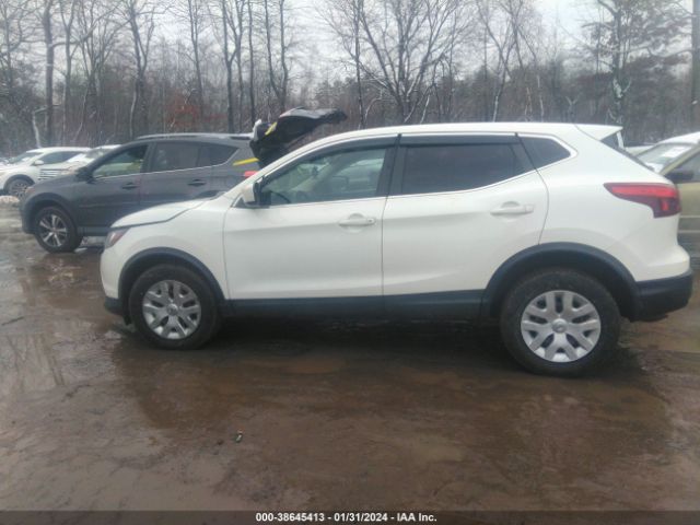 JN1BJ1CR0KW316216 Nissan Rogue Sport S