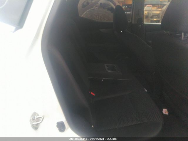 JN1BJ1CR0KW316216 Nissan Rogue Sport S