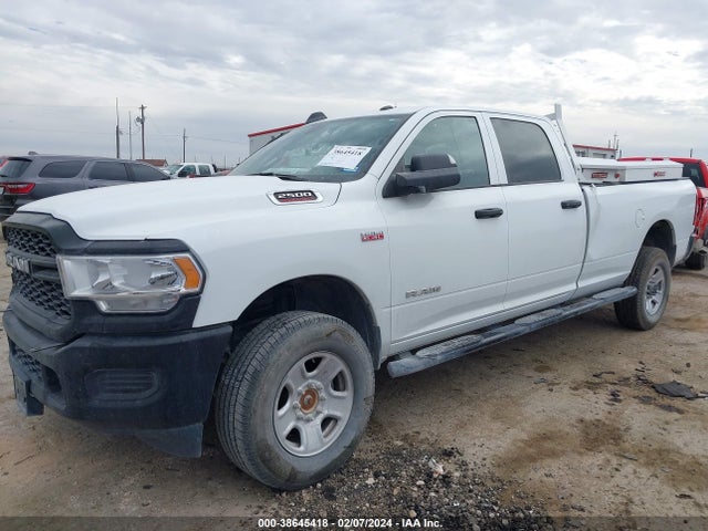 RAM 2500 Tradesman  4x4 8' Box 2022 3C6UR5HJ7NG366145 Image 2