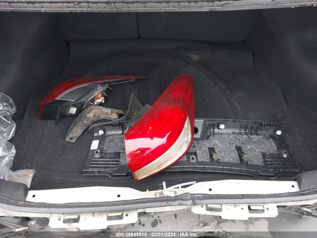 KIA FORTE LX 2018 3KPFK4A78JE211477 Image 12