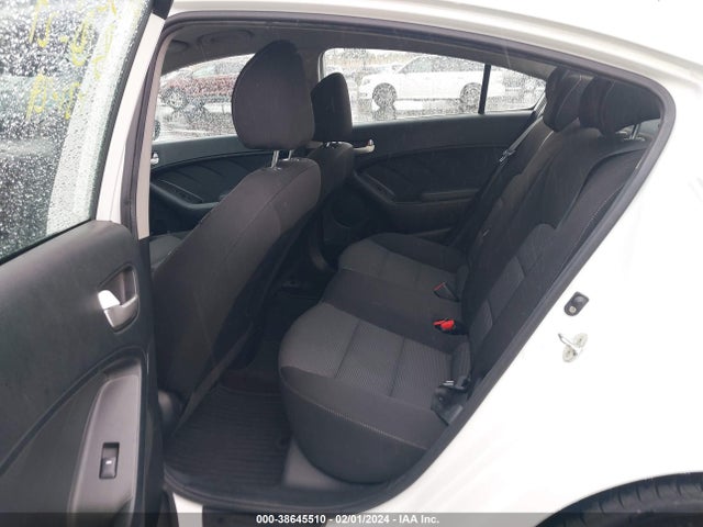 KIA FORTE LX 2018 3KPFK4A78JE211477 Image 8