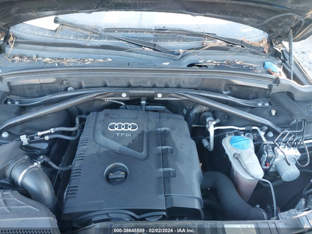 WA1LFAFP1FA106931 Audi Q5 2.0t Premium
