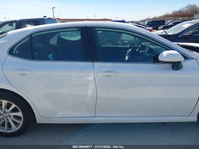 Toyota CAMRY LE 2023 4T1C11AK1PU814754 Image 13