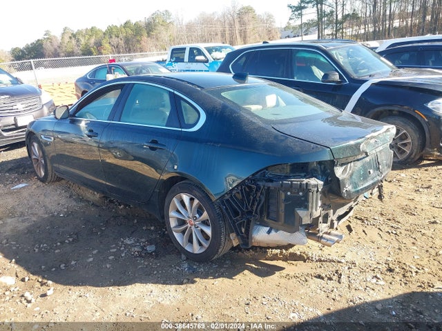 SAJBD4BN9HCY43168 Jaguar Xf 20d Premium