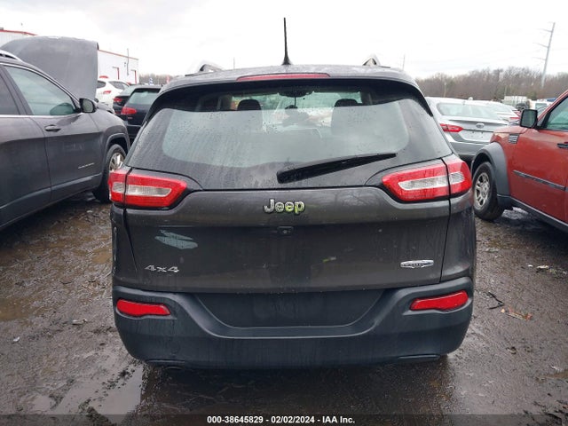Jeep Cherokee Latitude 2015 1C4PJMCB4FW667580 Image 16