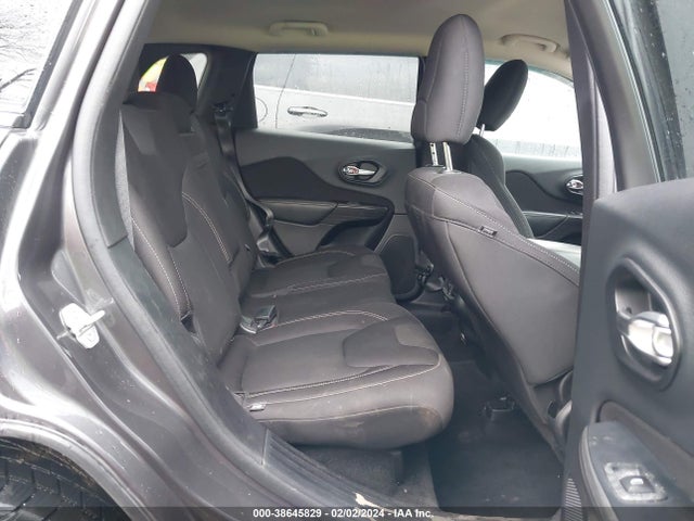Jeep Cherokee Latitude 2015 1C4PJMCB4FW667580 Image 8