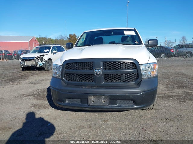 1C6RR7FG5KS612624 RAM 1500 Classic Tradesman Quad Cab 4x4 6'4 Box