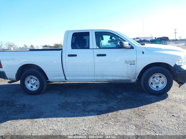 1C6RR7FG5KS612624 RAM 1500 Classic Tradesman Quad Cab 4x4 6'4 Box