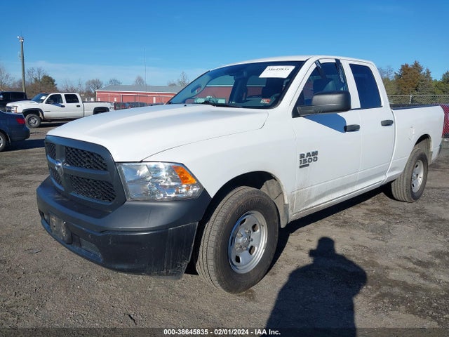 1C6RR7FG5KS612624 RAM 1500 Classic Tradesman Quad Cab 4x4 6'4 Box